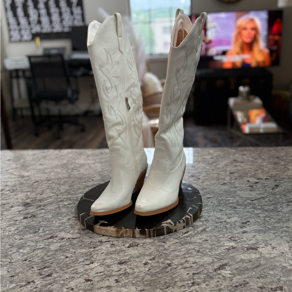 Women's White Cowboy Boots Vegan Leather